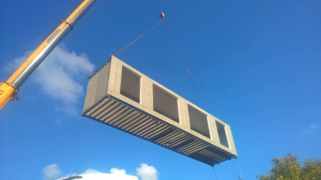Moving Office with Arkitainer Take off